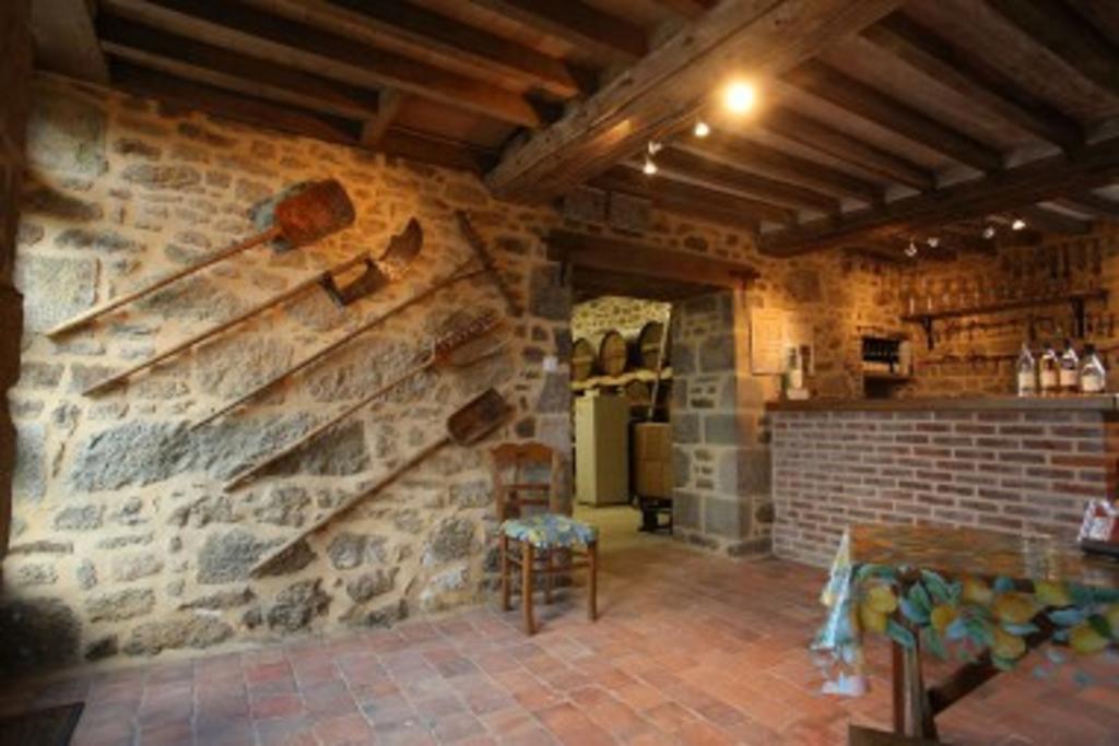 Ferme Cidricole Hugues Desfrieches Bed & Breakfast Sainte-Marguerite-de-Carrouges Bagian luar foto